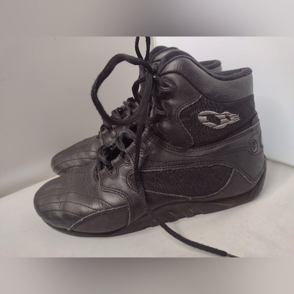 Boots - Picture 1 of 10